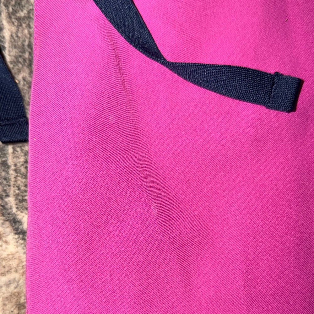 Figs Vibrant Pink Scrub Ensemble - Picture 2 of 2